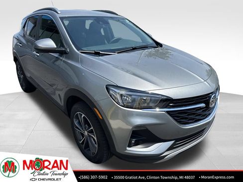 Used 2023 Buick Encore GX Select w/ Safety Package II AWD/4WD image 2