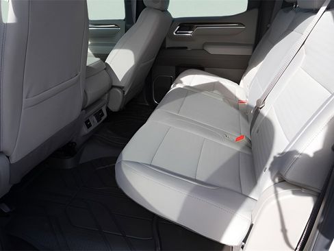 New 2026 Chevrolet Silverado 1500 LT w/ Safety Package image 31