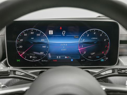 Used 2025 Mercedes-Benz CLE 300 4MATIC Coupe image 20