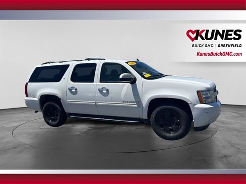 Used 2011 Chevrolet Suburban LT AWD/4WD image 4