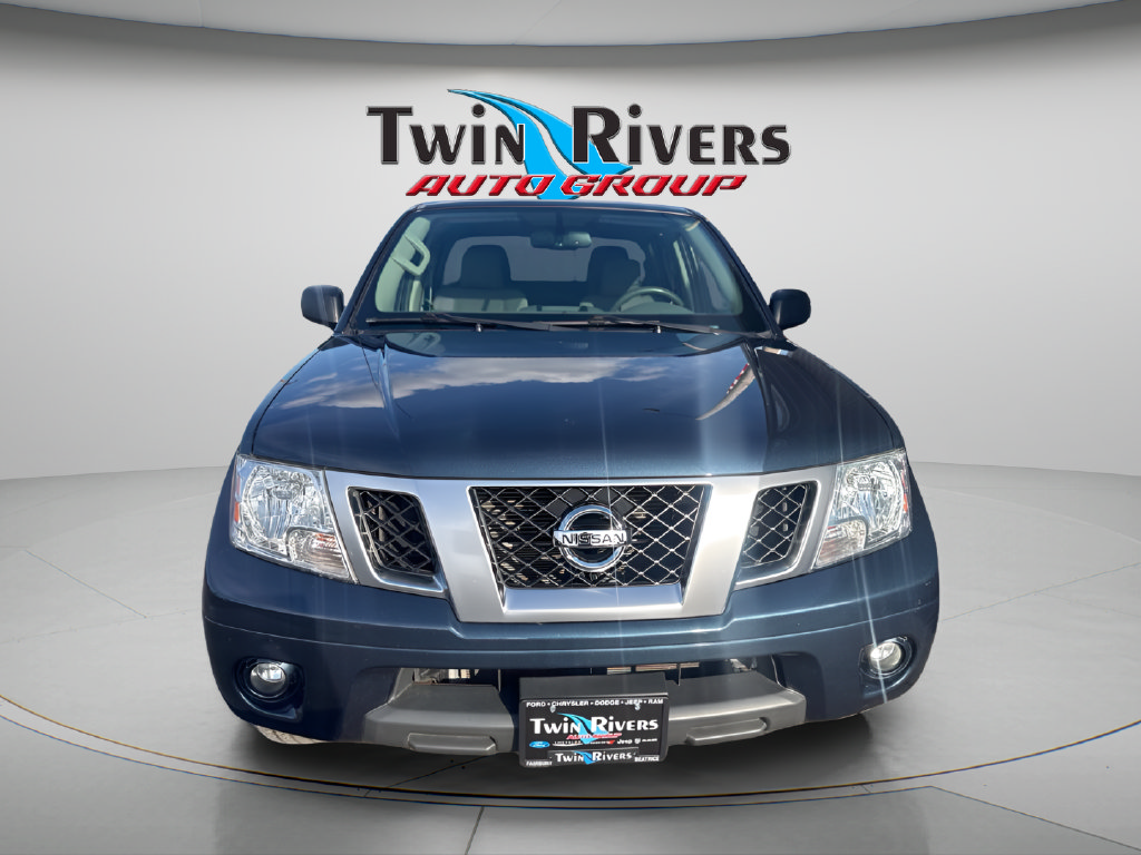 Used 2020 Nissan Frontier SV AWD/4WD image 6