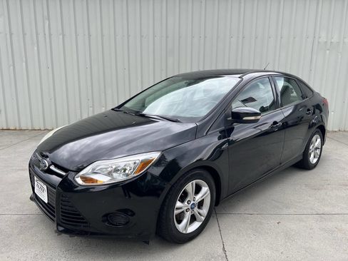 Used 2013 Ford Focus SE FWD image 6