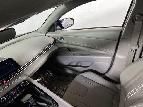 Used 2023 Hyundai Elantra SEL w/ Convenience Package FWD image 24