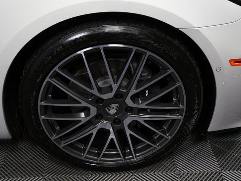 New 2026 Porsche Panamera image 39