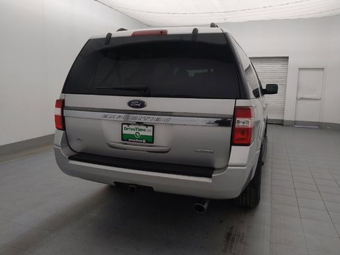 Used 2017 Ford Expedition EL XLT w/ Equipment Group 202A image 7