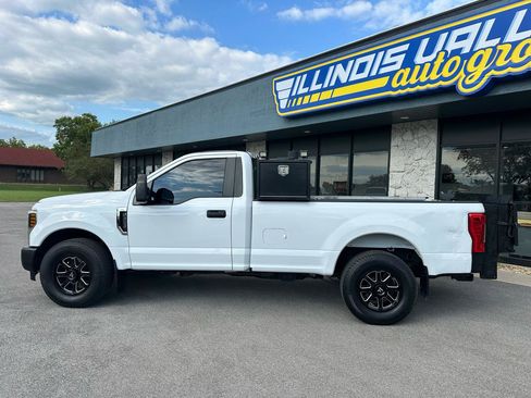 Used 2018 Ford F250 XL RWD image 4