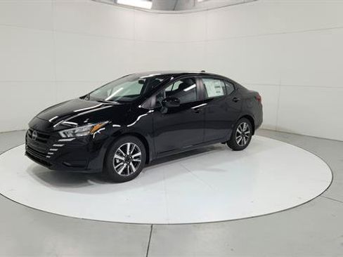 Certified 2025 Nissan Versa SV w/ Trunk Package FWD image 3