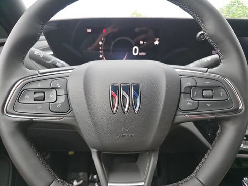 New 2026 Buick Envista Sport Touring w/ Convenience I Package FWD image 23