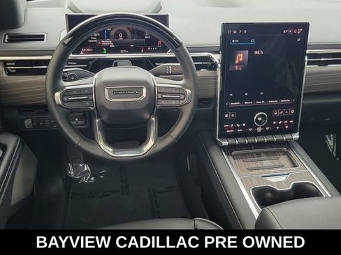 Used 2025 GMC Sierra EV Denali AWD/4WD image 14