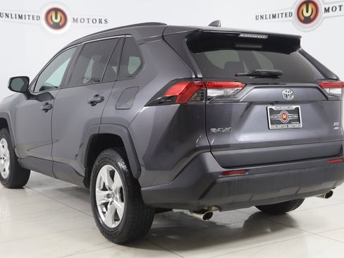 Used 2021 Toyota RAV4 XLE image 4