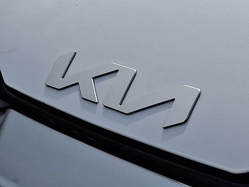 Certified 2023 Kia Sportage EX AWD/4WD image 4