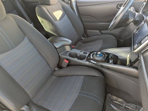 Used 2020 Nissan Leaf SV Plus w/ SV Plus Technology Package image 8
