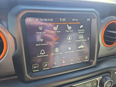 Used 2023 Jeep Gladiator Mojave w/ Cold Weather Group AWD/4WD image 59