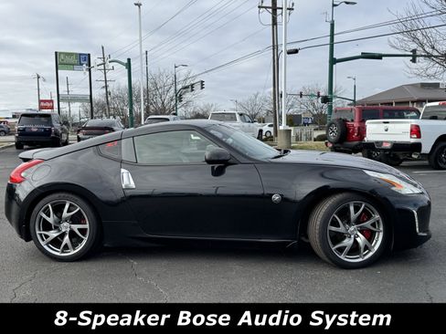 Used 2014 Nissan 370Z Touring w/ Sport Package image 2