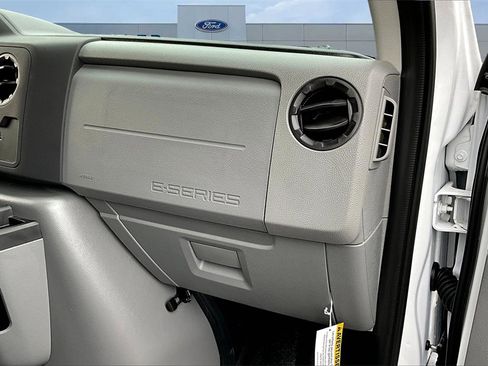 New 2026 Ford E-350 and Econoline 350 Super Duty w/ Power Equipment Group image 25