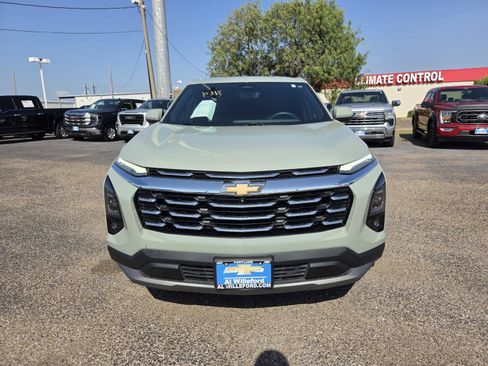 Used 2026 Chevrolet Equinox LT w/ Convenience Package II FWD image 8