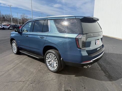 New 2026 Chevrolet Tahoe Premier image 3