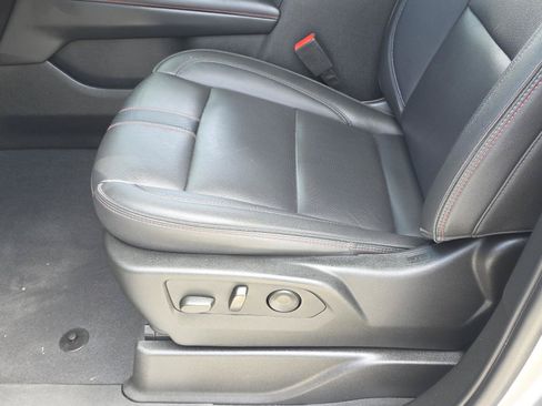 Used 2025 Chevrolet Tahoe RST w/ Comfort Package AWD/4WD image 15