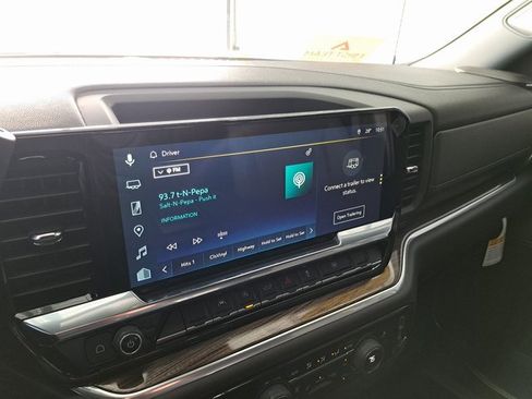 Used 2025 Chevrolet Silverado 1500 LT w/ Protection Package image 11