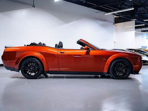 Used 2023 Dodge Challenger R/T Scat Pack RWD image 6