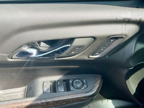 Used 2023 GMC Acadia Denali w/ Denali Ultimate Package image 18