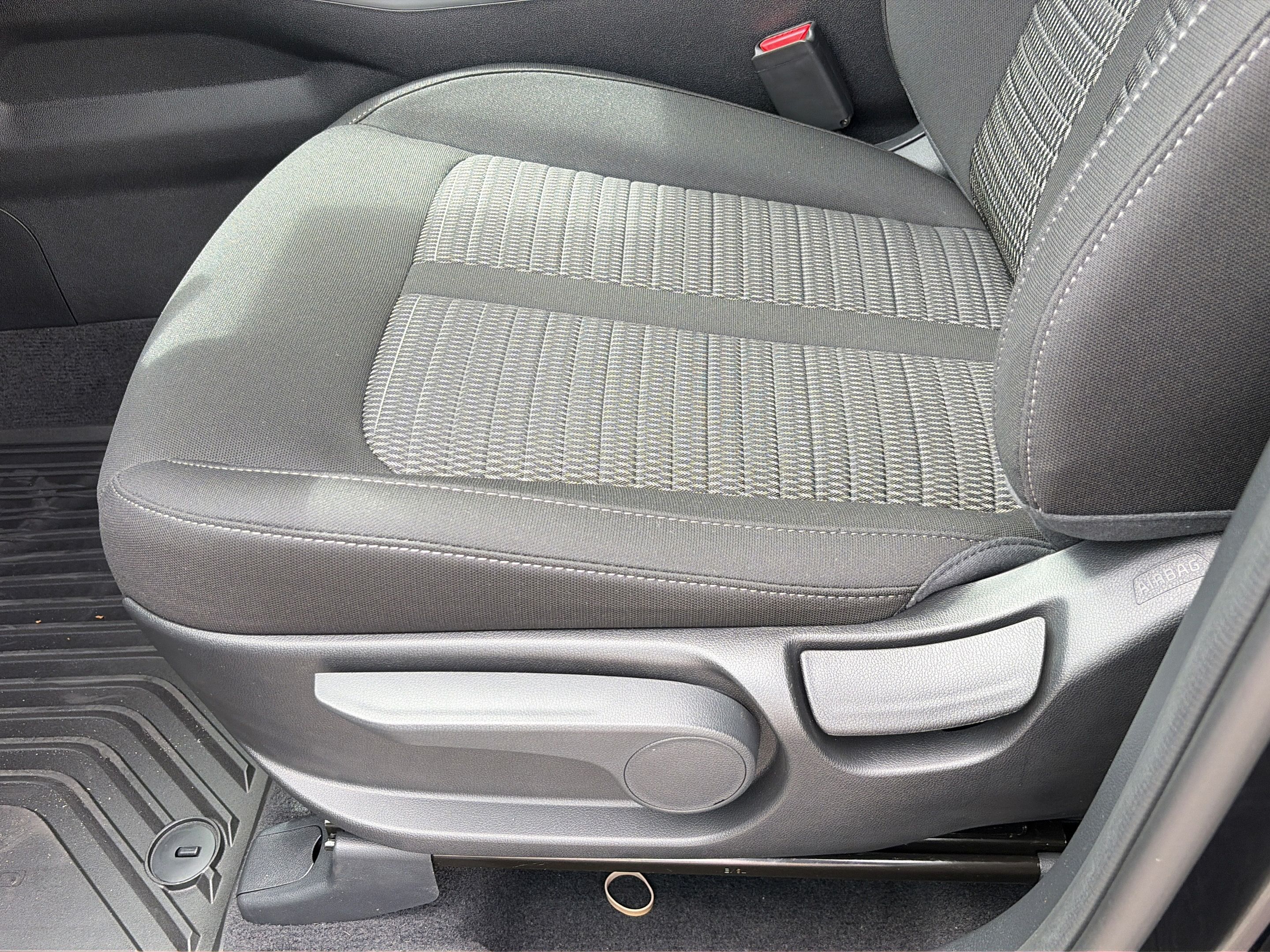 New 2026 Kia Sorento LX FWD image 18