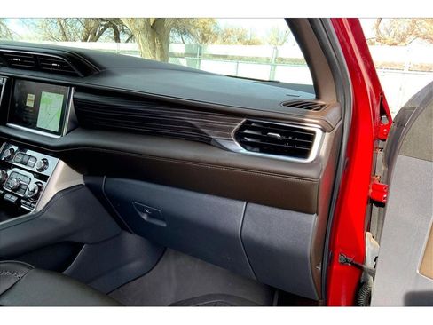 Used 2023 GMC Yukon XL Denali w/ Max Trailering Package image 18