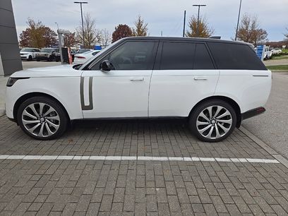 Used 2023 Land Rover Range Rover SE