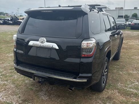 Used 2019 Toyota 4Runner Limited AWD/4WD image 4