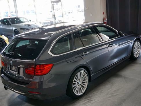 Used 2014 BMW 328i xDrive Wagon AWD/4WD image 30