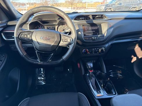 Used 2022 Chevrolet TrailBlazer RS image 10