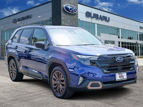 Used 2025 Subaru Forester Sport AWD/4WD image 3