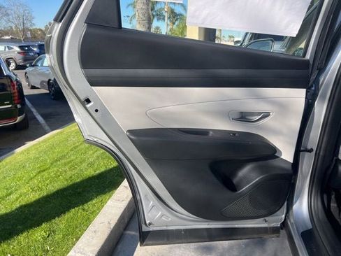 New 2026 Hyundai Tucson SE image 15