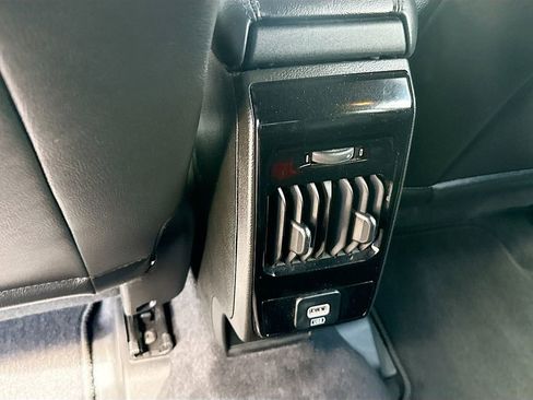 Used 2026 Jeep Compass Limited image 28