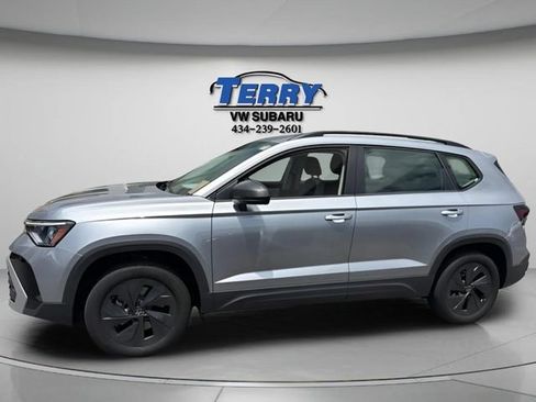 Used 2025 Volkswagen Taos S FWD image 3
