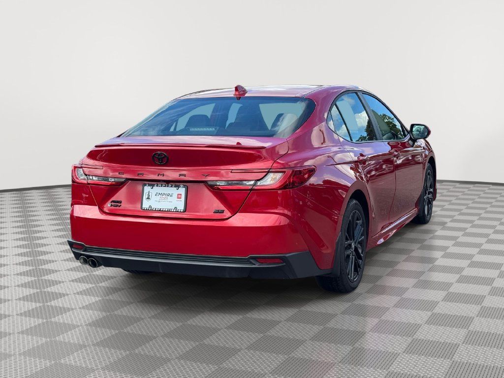 Used 2026 Toyota Camry SE w/ Convenience Package AWD/4WD image 4