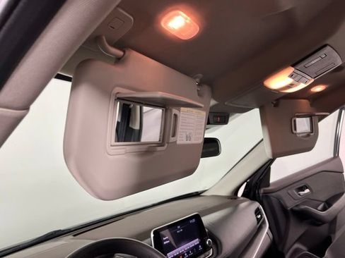 Used 2023 Nissan Rogue SV FWD image 33
