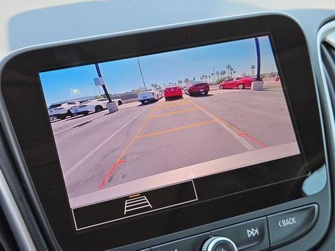 Used 2023 Chevrolet Malibu LT image 19