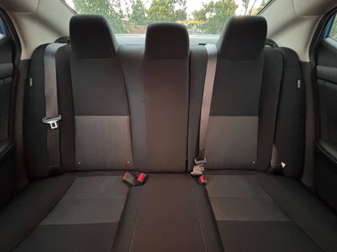 Used 2025 Nissan Sentra SV FWD image 37