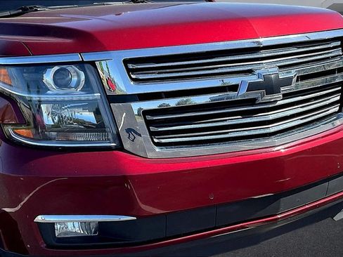 Used 2018 Chevrolet Tahoe Premier AWD/4WD image 32
