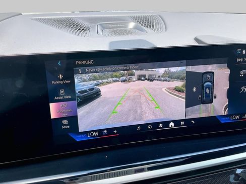 Certified 2024 BMW X7 xDrive40i w/ Executive Package AWD/4WD image 27