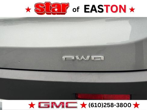 Certified 2023 GMC Acadia SLE w/ Driver Convenience Package image 78