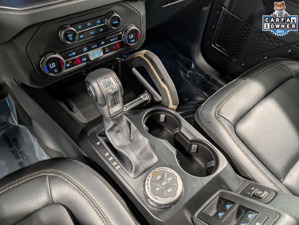 Used 2025 Ford Bronco Badlands AWD/4WD image 18
