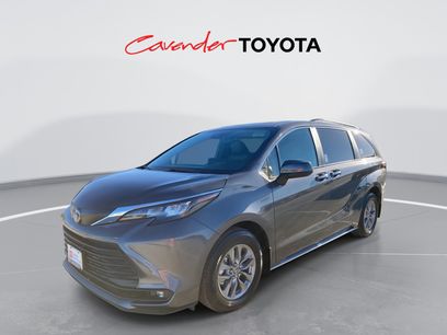 Certified 2025 Toyota Sienna XLE w/ XLE Plus Package
