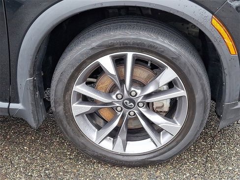 Used 2023 INFINITI QX60 Luxe w/ Cargo Package image 9