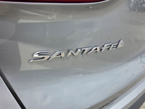 Used 2023 Hyundai Santa Fe Limited FWD image 11