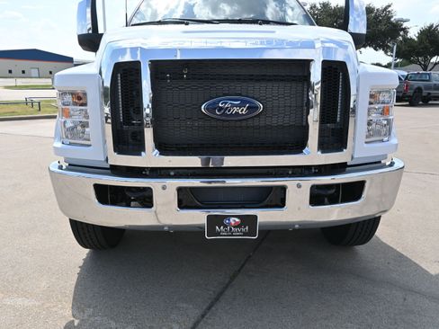 New 2026 Ford F650 2WD SuperCab Super Duty image 12