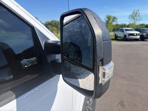 Used 2017 Ford F150 XLT w/ Equipment Group 301A Mid AWD/4WD image 7