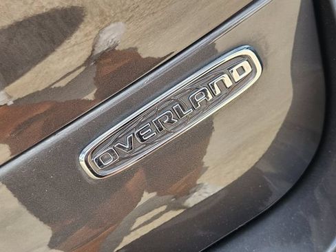 Used 2021 Jeep Grand Cherokee L Overland RWD image 12