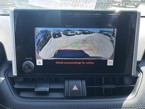 Used 2024 Toyota RAV4 XLE image 18